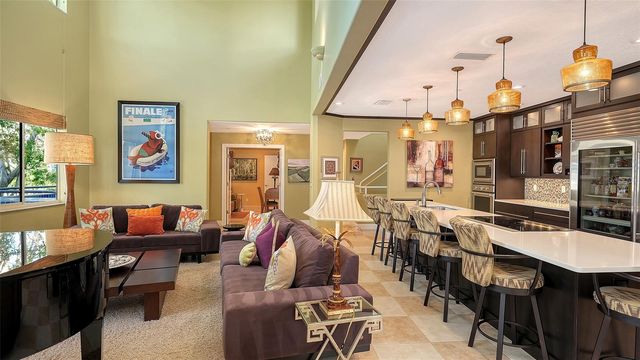 1904 HARBOURSIDE DRIVE 201, Longboat Key, FL 34228