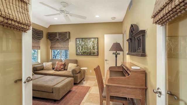 1904 HARBOURSIDE DRIVE 201, Longboat Key, FL 34228