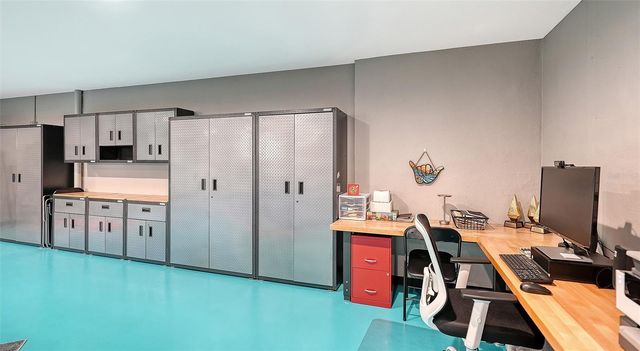 1904 HARBOURSIDE DRIVE 201, Longboat Key, FL 34228