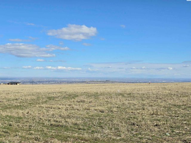 50411 C Williams Rd, Kennewick, WA 99338