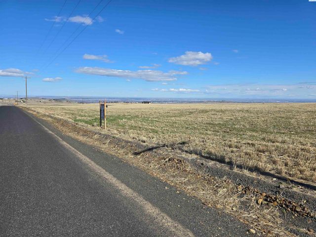 50411 C Williams Rd, Kennewick, WA 99338