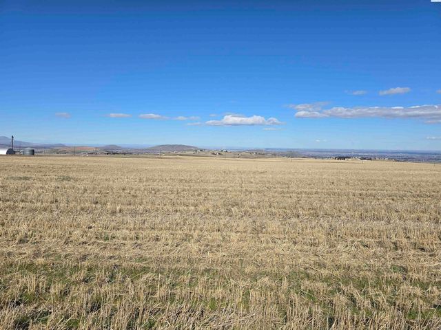 50411 C Williams Rd, Kennewick, WA 99338