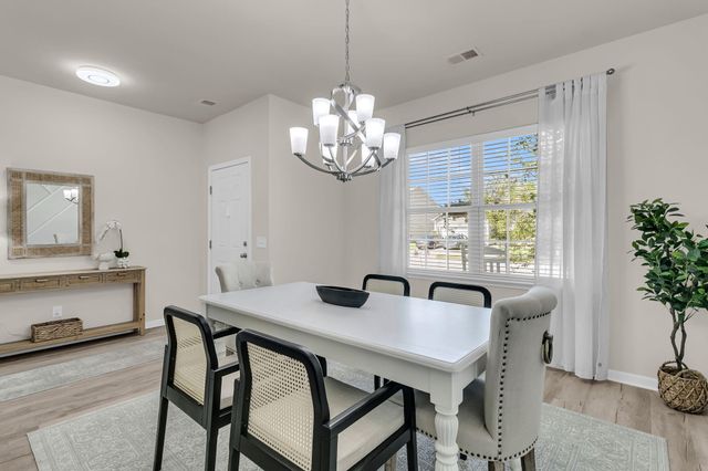 1768 Grovehurst Drive, Charleston, SC 29414