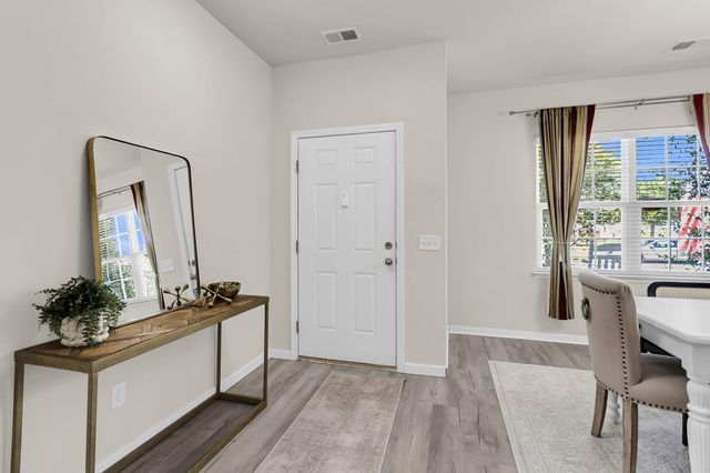 1768 Grovehurst Drive, Charleston, SC 29414