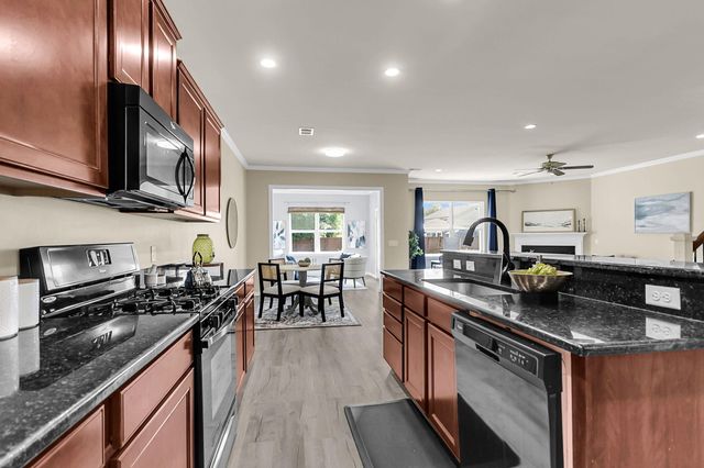 1768 Grovehurst Drive, Charleston, SC 29414