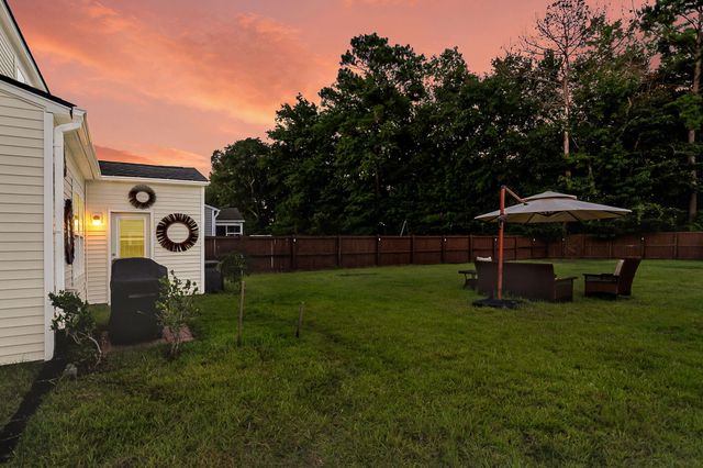 1768 Grovehurst Drive, Charleston, SC 29414