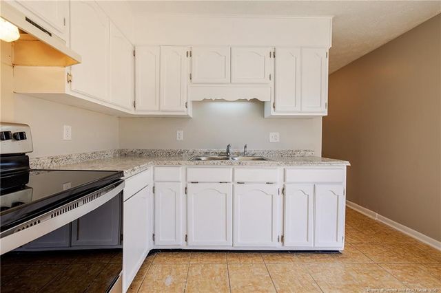 3636 Metric Drive, Hope Mills, NC 28348