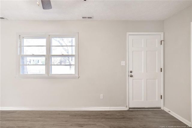 3636 Metric Drive, Hope Mills, NC 28348