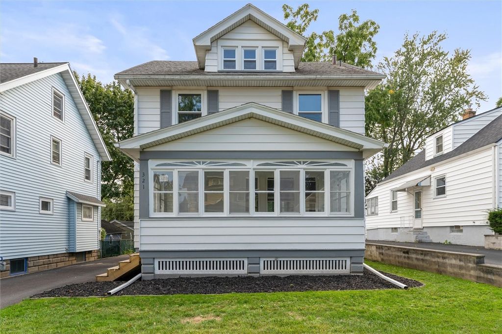 321 Laurelton Road, Irondequoit, NY 14609