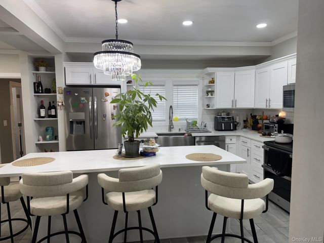 41 Brightside Avenue, Central Islip, NY 11722