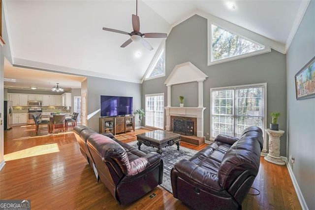 1381 PROVIDENCE Drive, Lawrenceville, GA 30044