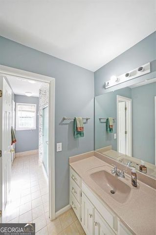 1381 PROVIDENCE Drive, Lawrenceville, GA 30044