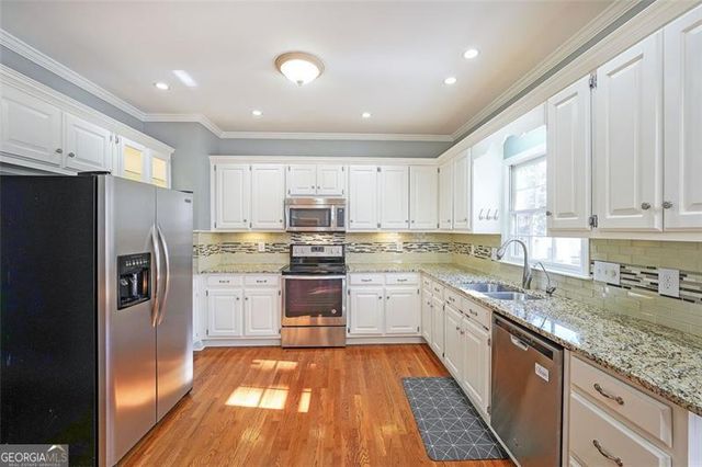 1381 PROVIDENCE Drive, Lawrenceville, GA 30044