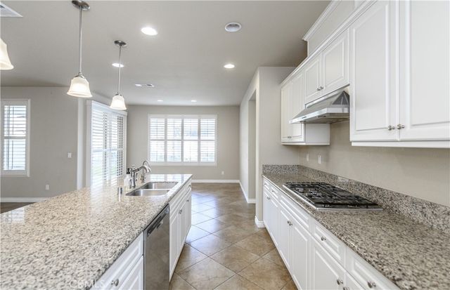 6013 Flagstaff, Eastvale, CA 92880