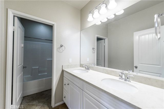 6013 Flagstaff, Eastvale, CA 92880