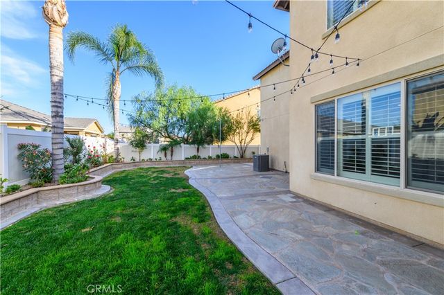 6013 Flagstaff, Eastvale, CA 92880