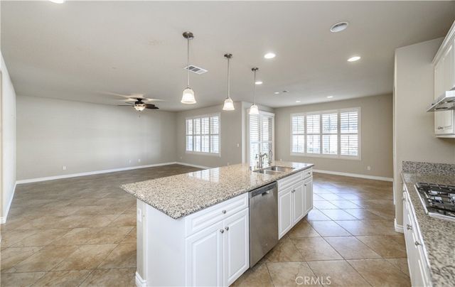 6013 Flagstaff, Eastvale, CA 92880