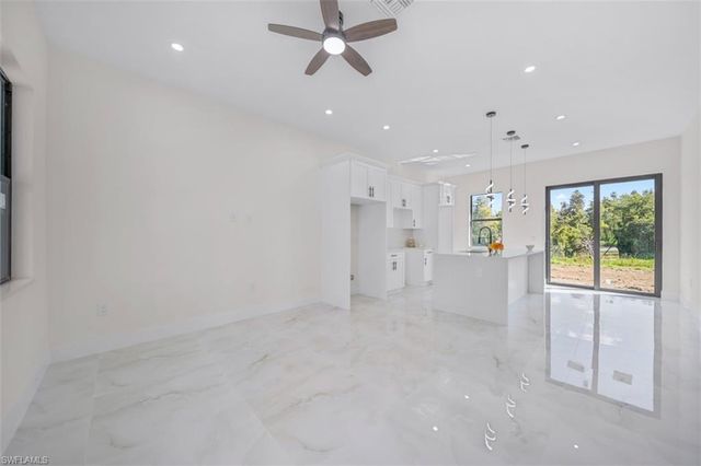 1248 Brookpark AVE, Fort Myers, FL 33913