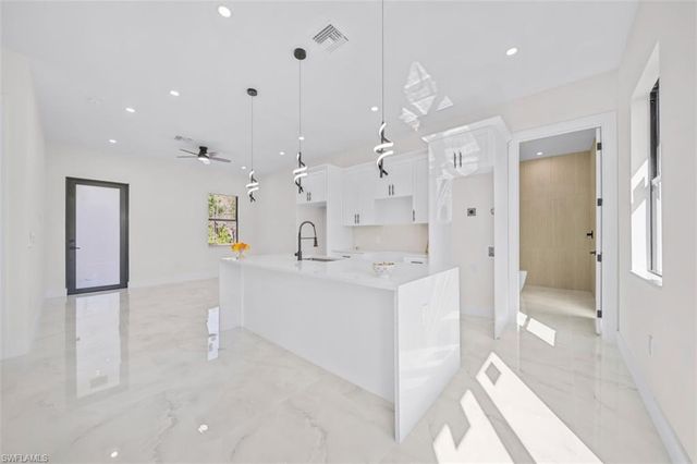1248 Brookpark AVE, Fort Myers, FL 33913