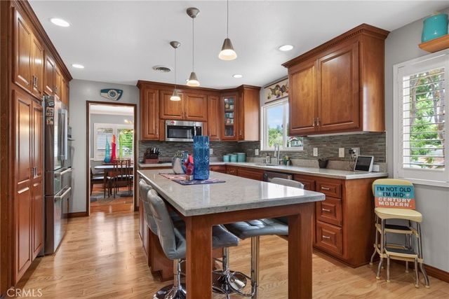 5323 Falkirk, Riverside, CA 92506