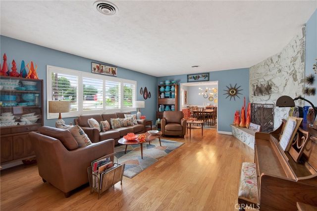 5323 Falkirk, Riverside, CA 92506