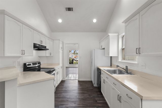 1137 Garden Trail, Mesquite, TX 75149