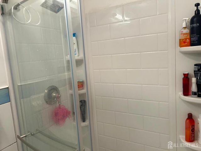 129 hampton Street, Metuchen, NJ 08840