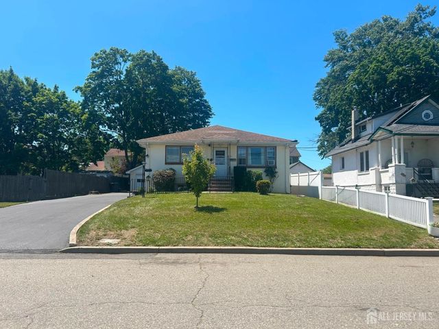 129 hampton Street, Metuchen, NJ 08840