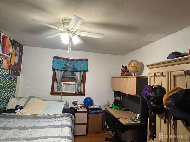 129 hampton Street, Metuchen, NJ 08840