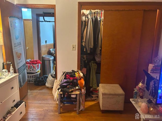 129 hampton Street, Metuchen, NJ 08840