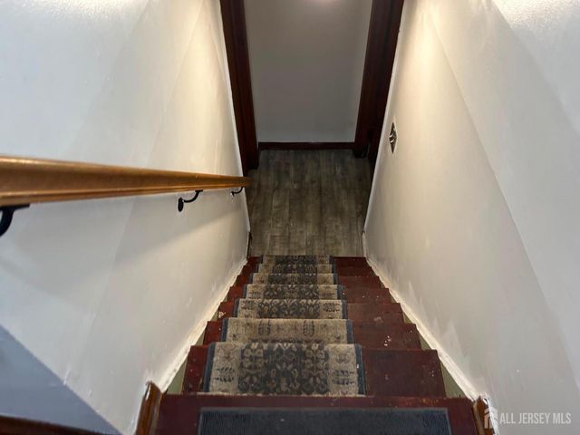 129 hampton Street, Metuchen, NJ 08840
