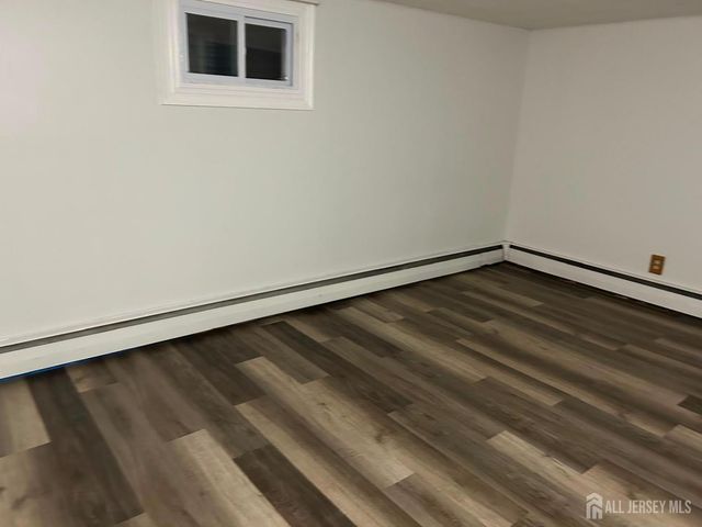 129 hampton Street, Metuchen, NJ 08840