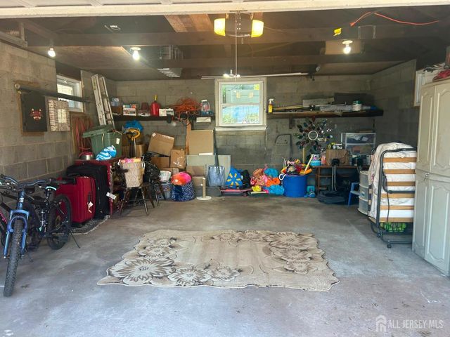 129 hampton Street, Metuchen, NJ 08840