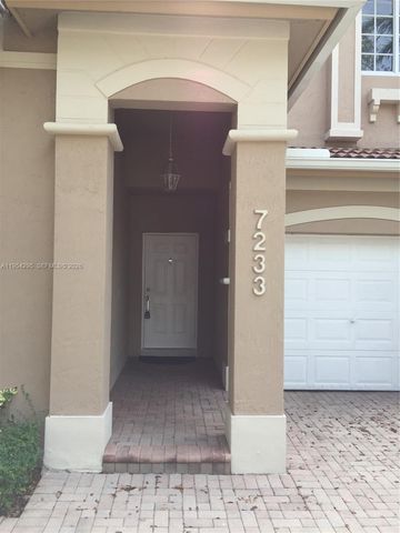 7233 NW 113th Ct, Doral, FL 33178