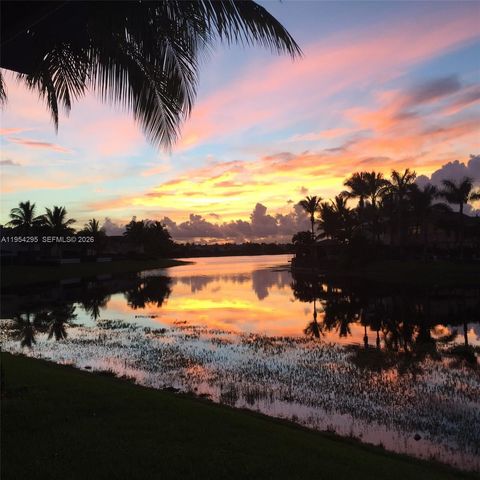 7233 NW 113th Ct, Doral, FL 33178