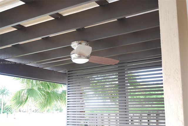 7233 NW 113th Ct, Doral, FL 33178