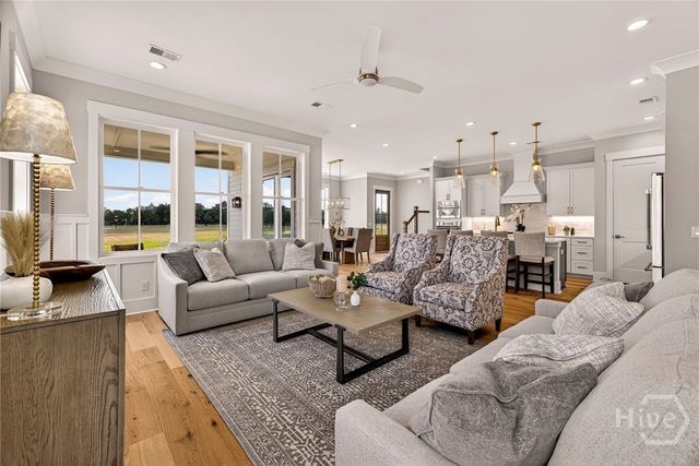 521 Reserve Way, Savannah, GA 31401