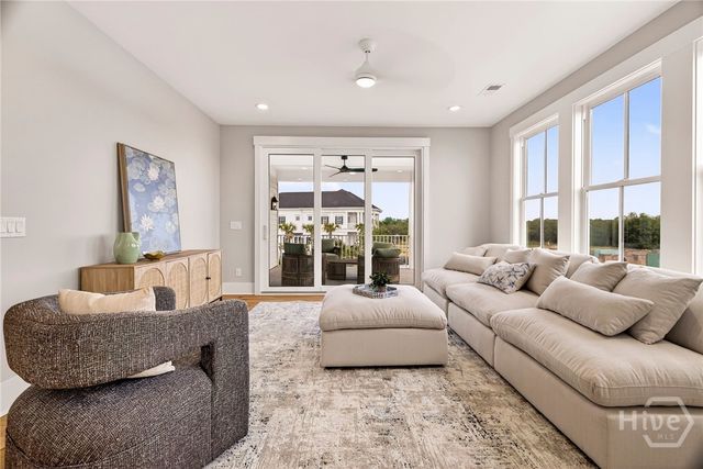 521 Reserve Way, Savannah, GA 31401
