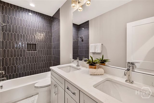 521 Reserve Way, Savannah, GA 31401