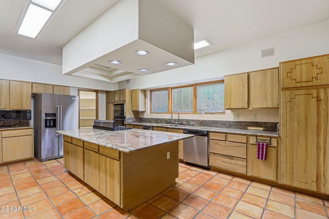 724 TAYOPA Court, El Paso, TX 79932