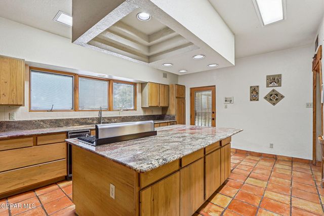 724 TAYOPA Court, El Paso, TX 79932