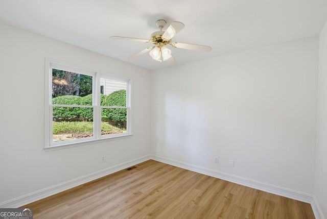 2429 Camden Lake View NW, Acworth, GA 30101