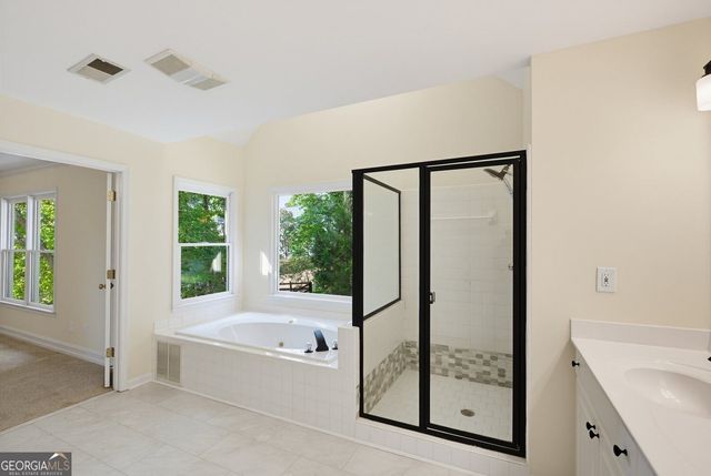2429 Camden Lake View NW, Acworth, GA 30101