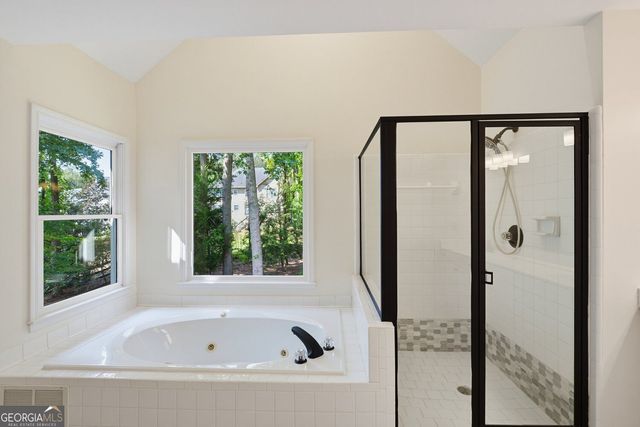 2429 Camden Lake View NW, Acworth, GA 30101