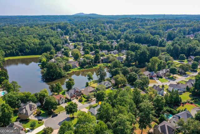 2429 Camden Lake View NW, Acworth, GA 30101