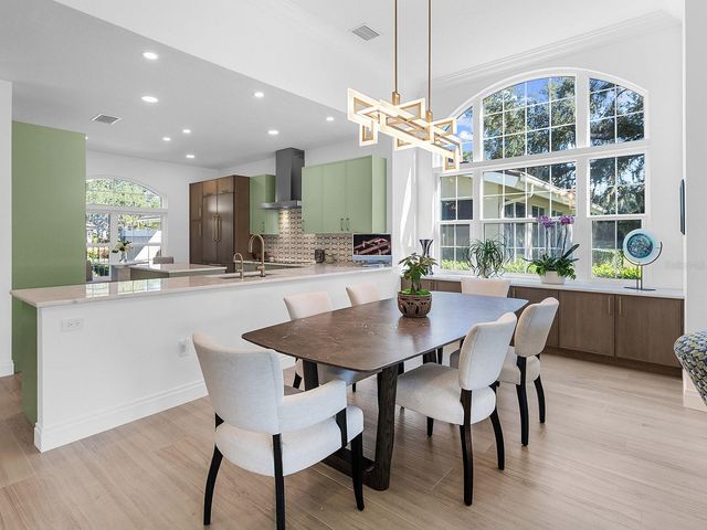 4022 PENSHURST PARK, Sarasota, FL 34235