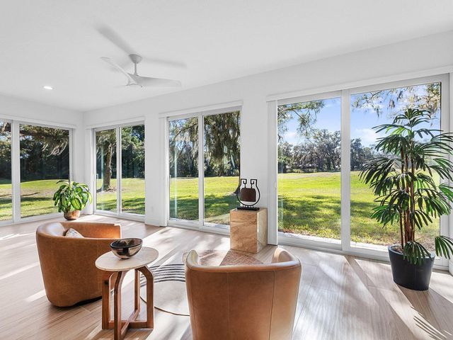 4022 PENSHURST PARK, Sarasota, FL 34235