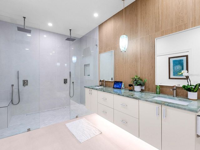 4022 PENSHURST PARK, Sarasota, FL 34235