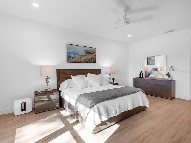 4022 PENSHURST PARK, Sarasota, FL 34235