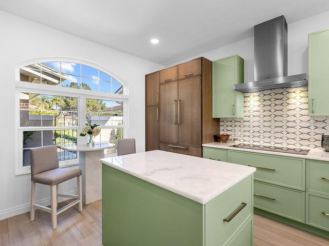 4022 PENSHURST PARK, Sarasota, FL 34235